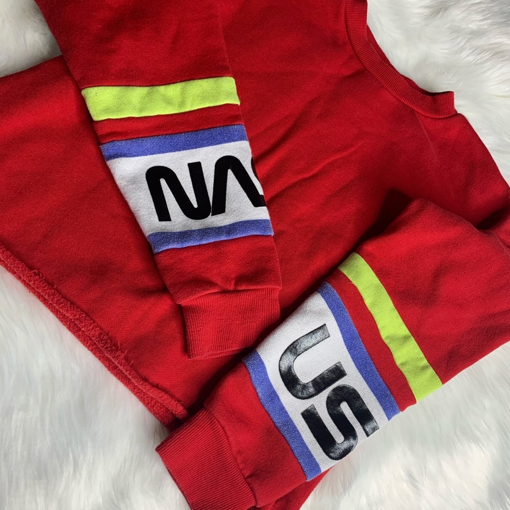 Forever 21 NASA sweatshirt girls 14
